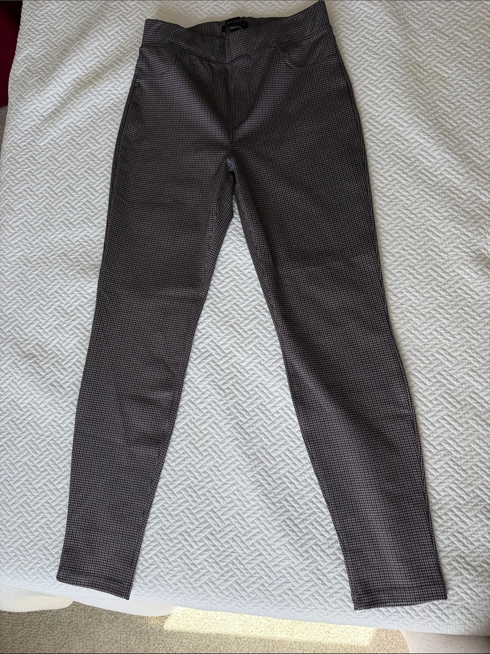 Sanctuary Black & Gray Skinny Pants